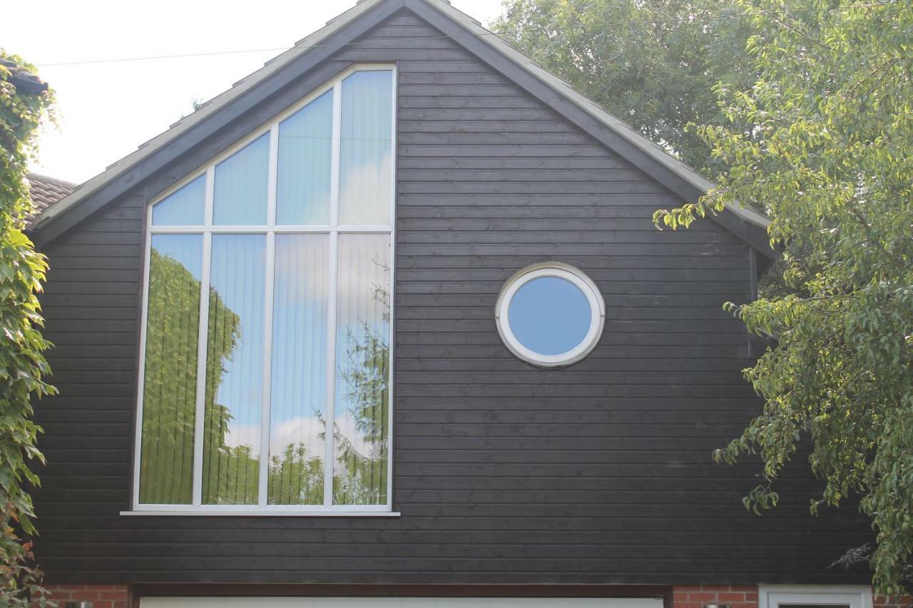 Pear Tree House Studio Ely Bagian luar foto